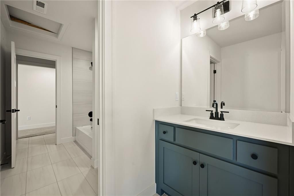205 NW Lovins Drive — photo 25