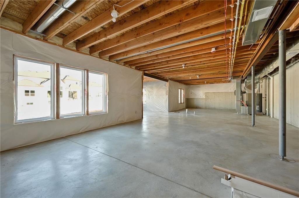 205 NW Lovins Drive — photo 27