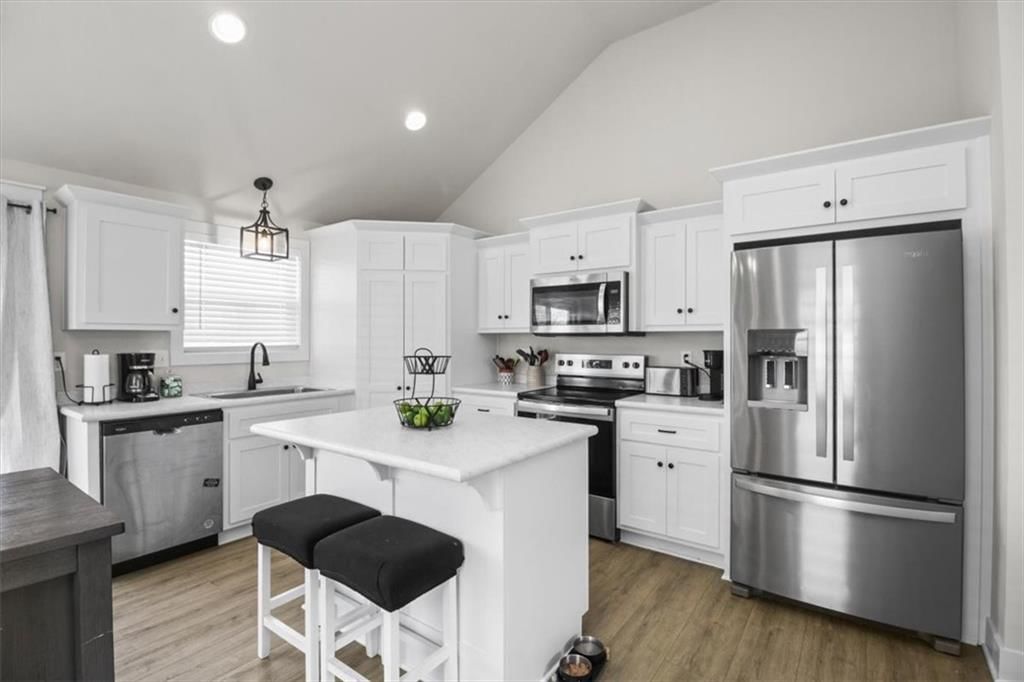625 N Rockwell Court — photo 8