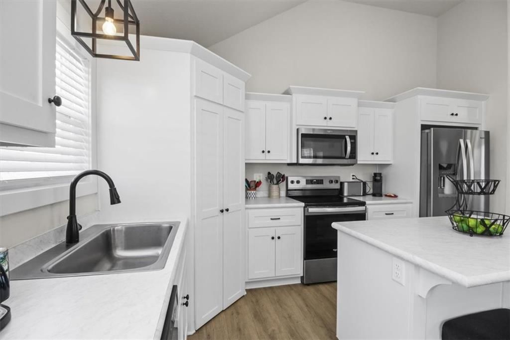 625 N Rockwell Court — photo 10