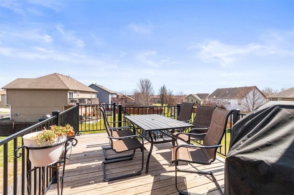 625 N Rockwell Court — photo 22