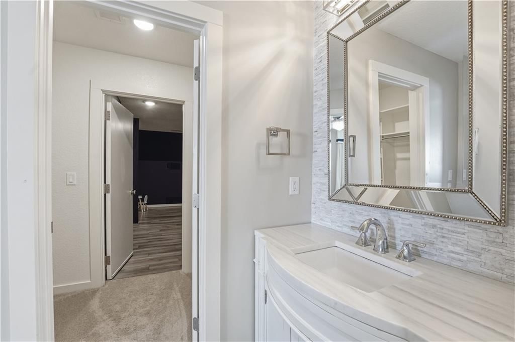 20711 Benson Street — photo 38