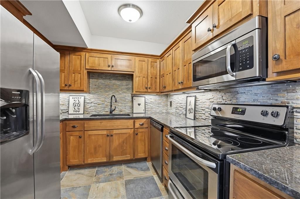 20711 Benson Street — photo 50