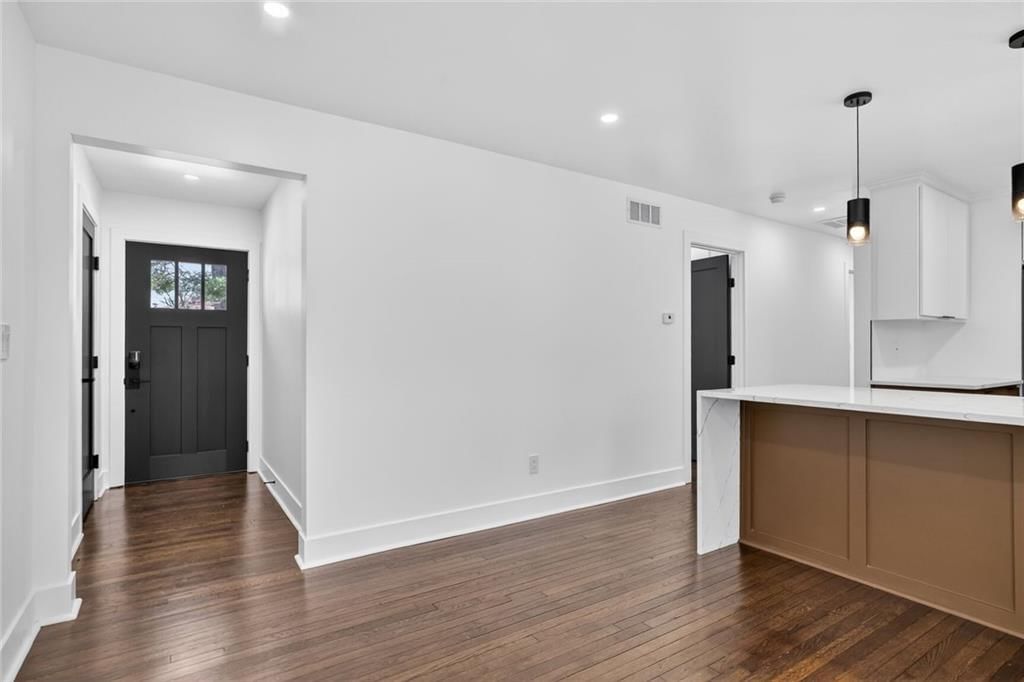 8226 Hadley Street — photo 5
