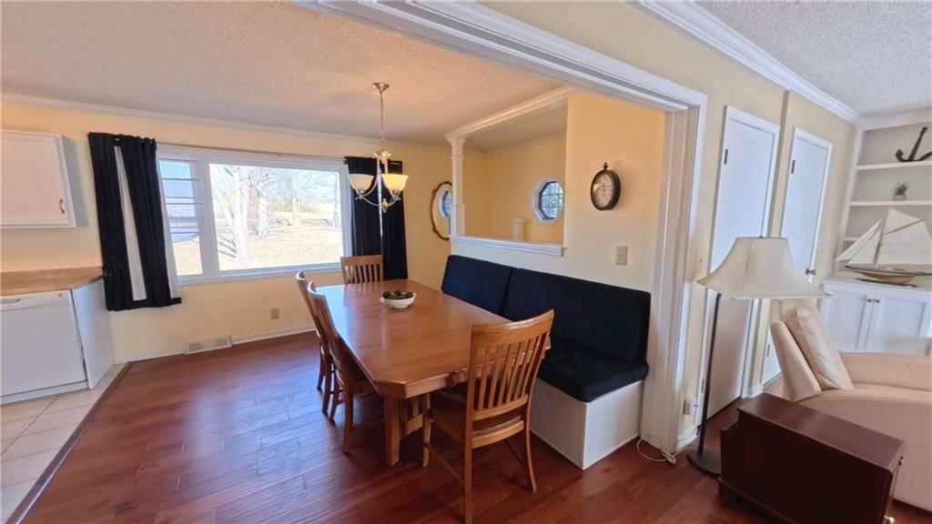 1656 Lake Viking Terrace — photo 4