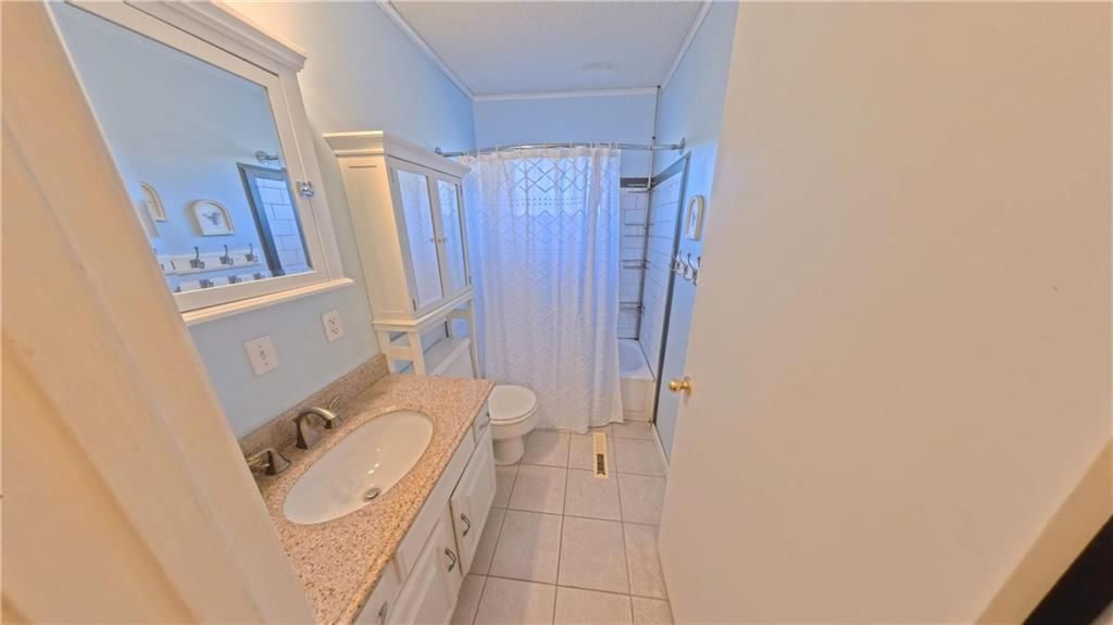 1656 Lake Viking Terrace — photo 13