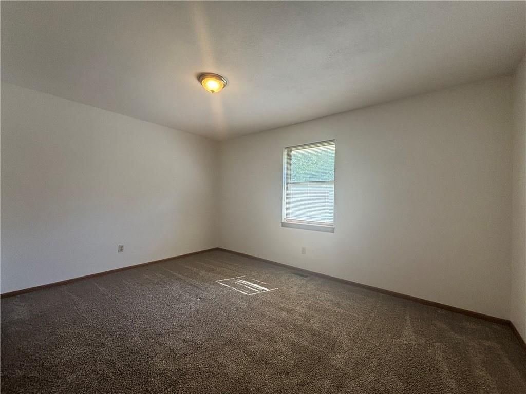 3926 Messanie Street — photo 10