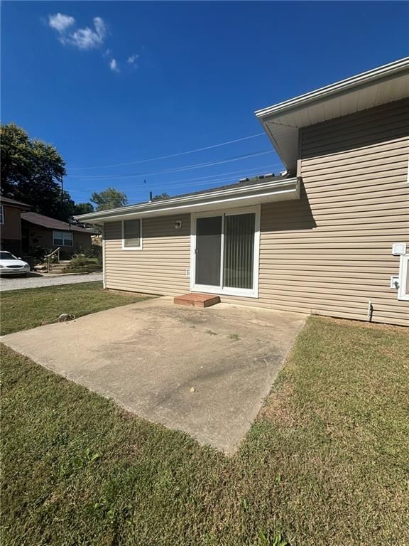 3926 Messanie Street — photo 25
