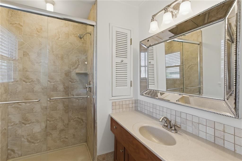 6432 W 101 Street — photo 16