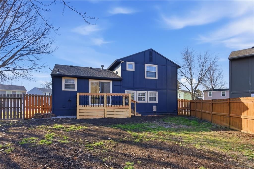 610 E Bristol Lane — photo 33