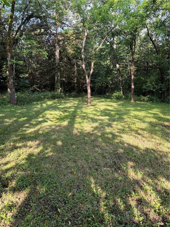 33 & 37 Sugar Lake Cove — photo 2