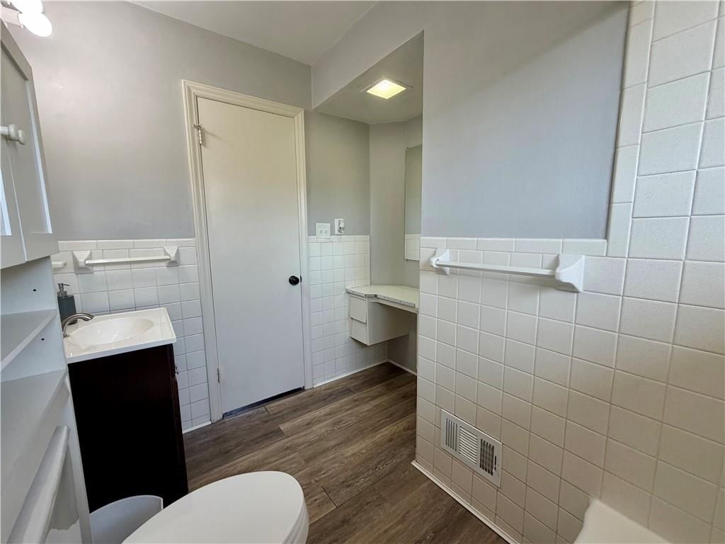 6937 NW Avalon Street — photo 13