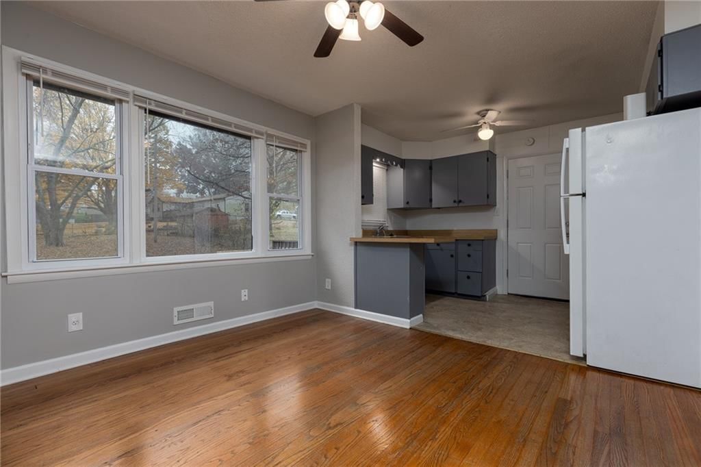10803 E 60 Terrace — photo 7