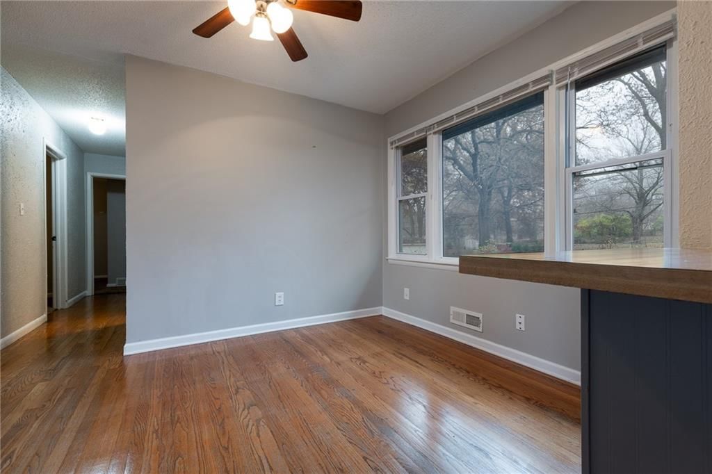 10803 E 60 Terrace — photo 8