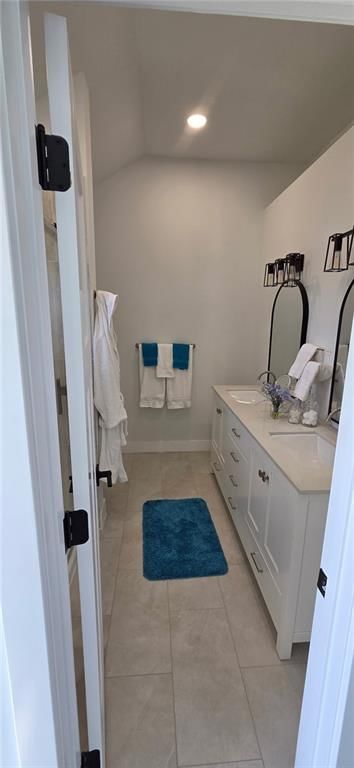 622 NW Charlotte Street — photo 6