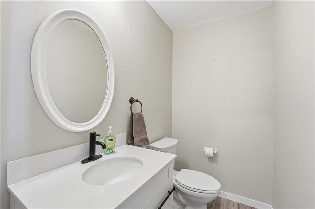 521 Cedar Falls Court — photo 22