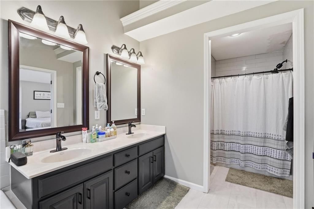 521 Cedar Falls Court — photo 32