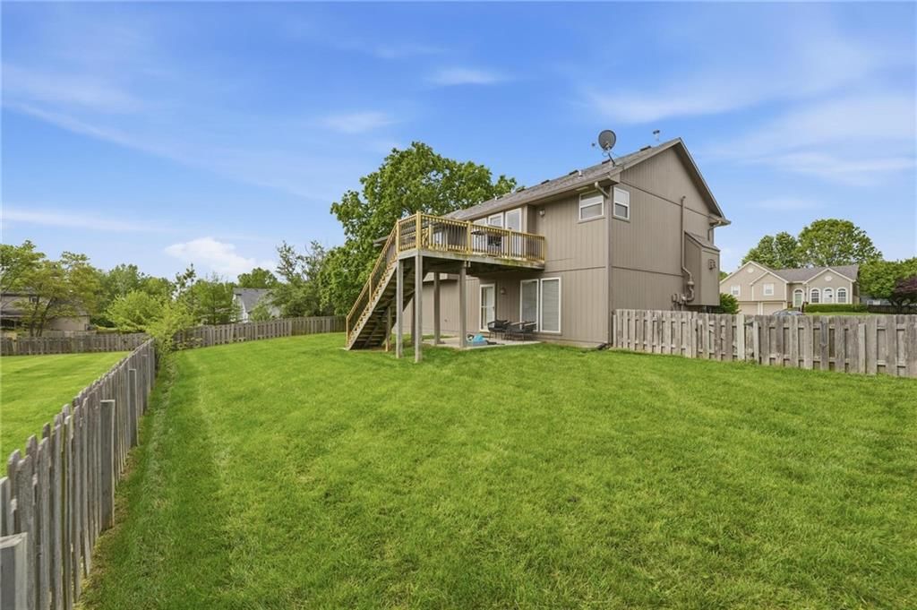 521 Cedar Falls Court — photo 38