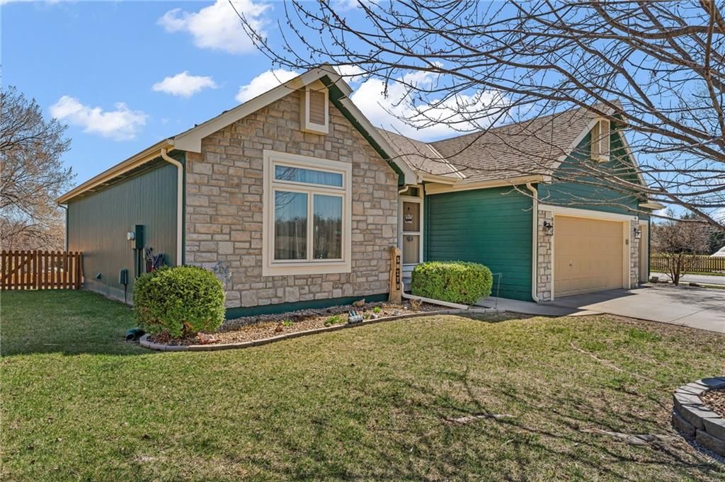 8455 Timber Ridge Street — photo 3