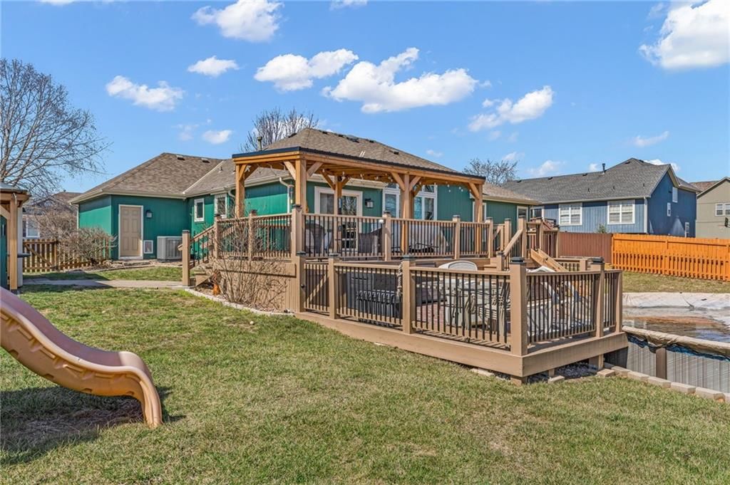 8455 Timber Ridge Street — photo 9