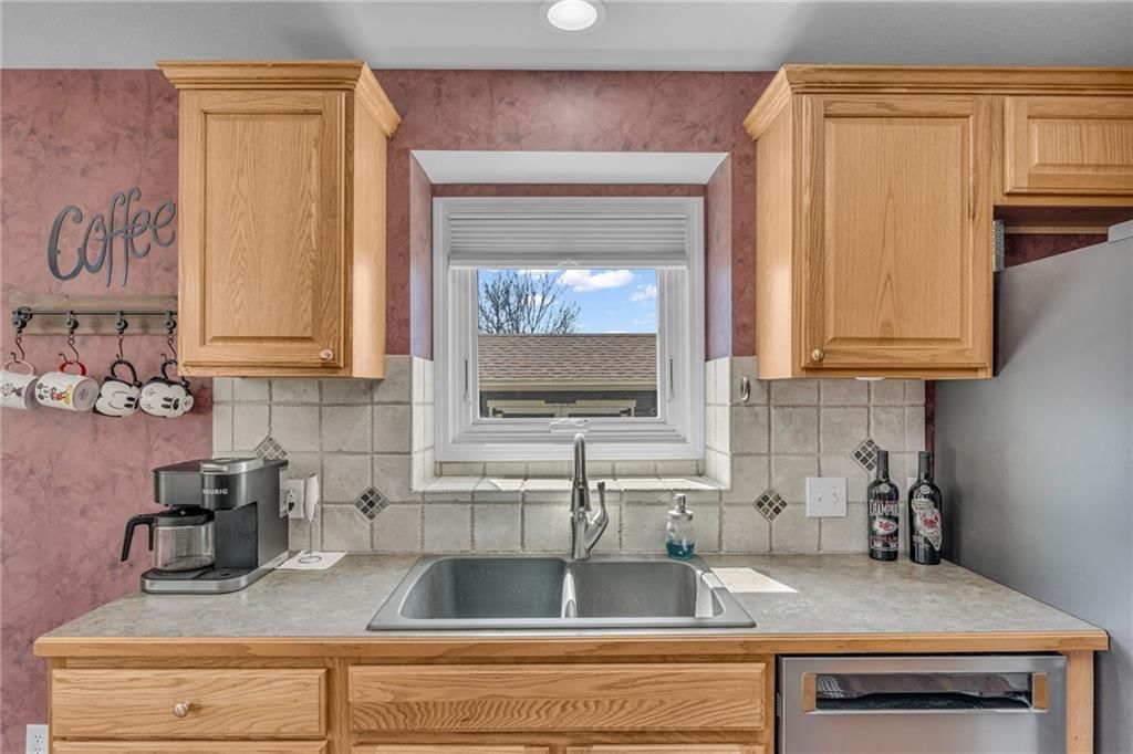 8455 Timber Ridge Street — photo 24