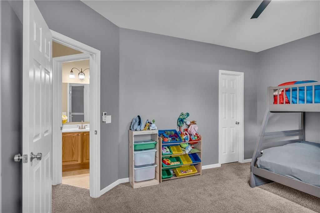 8455 Timber Ridge Street — photo 40