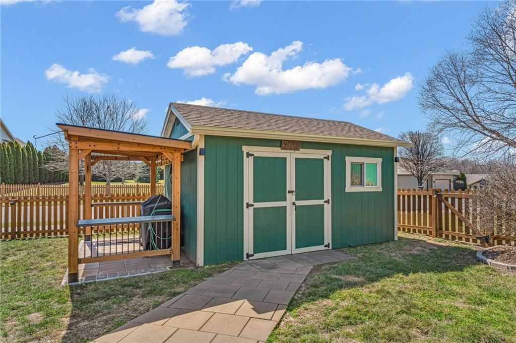8455 Timber Ridge Street — photo 48