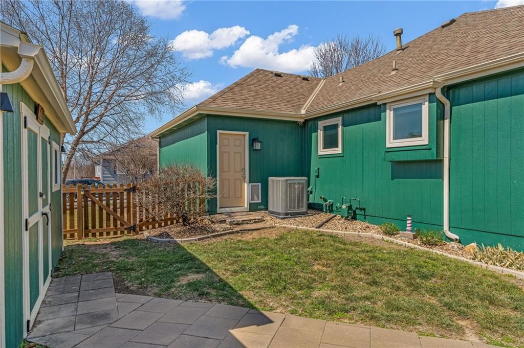 8455 Timber Ridge Street — photo 49