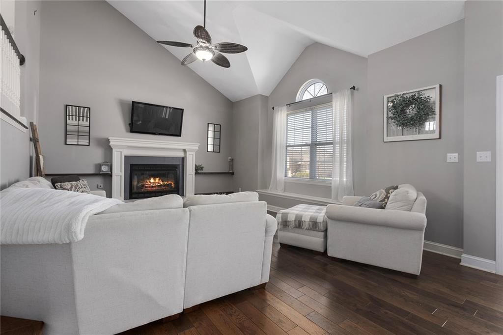1337 SE 12th Terrace — photo 3