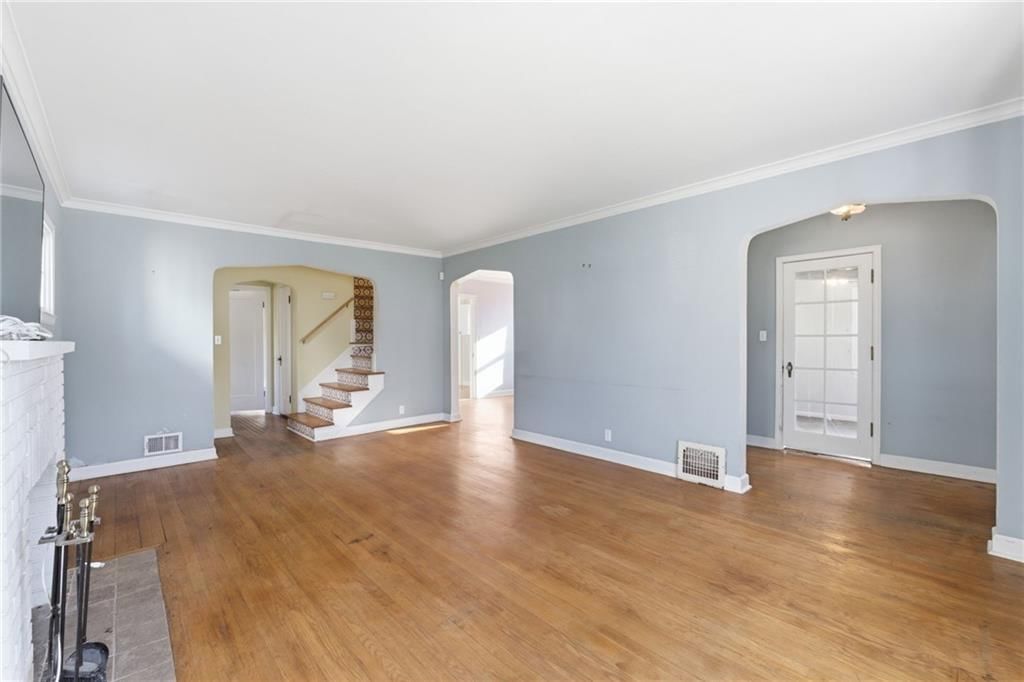 1174 E 77TH Street, Kansas City, MO