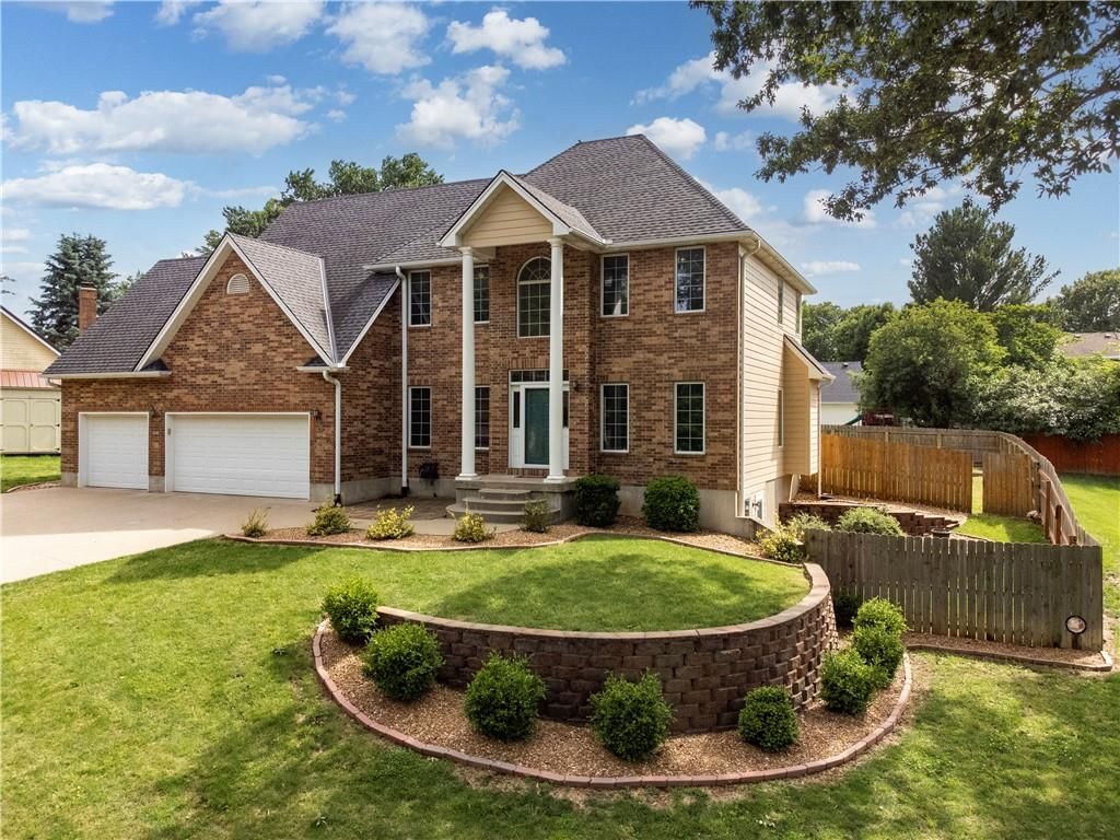 71 Arrowhead Drive — photo 3
