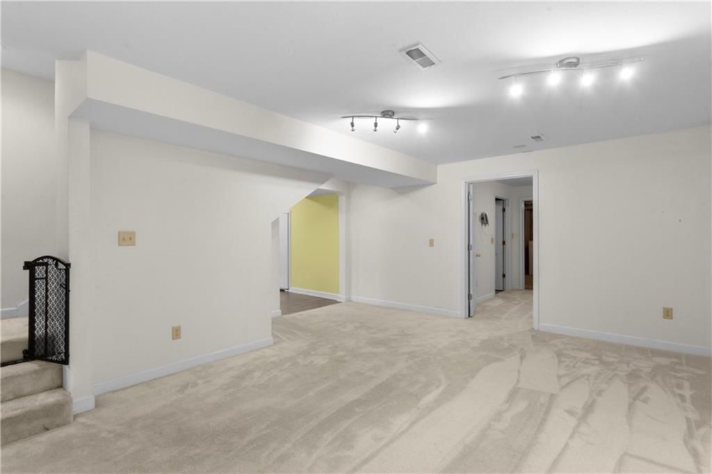 71 Arrowhead Drive — photo 9