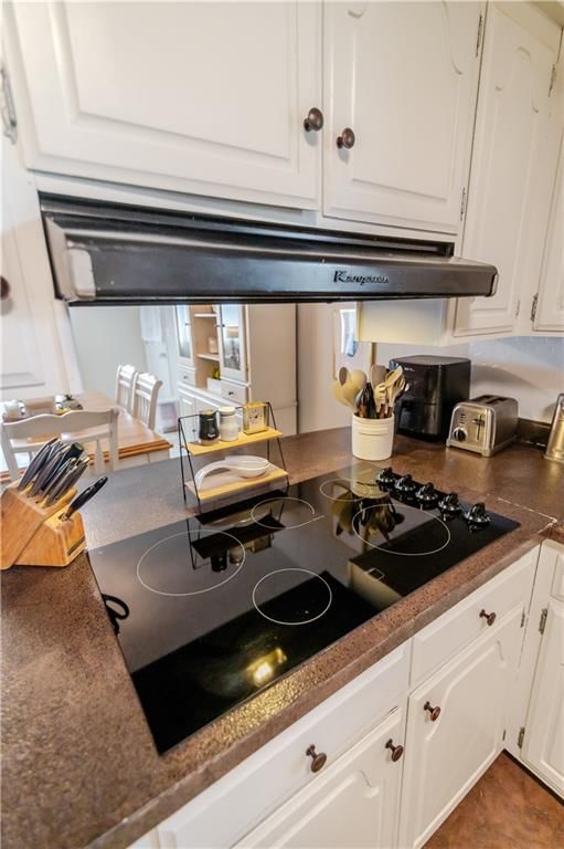 6354 Freeman Avenue — photo 16