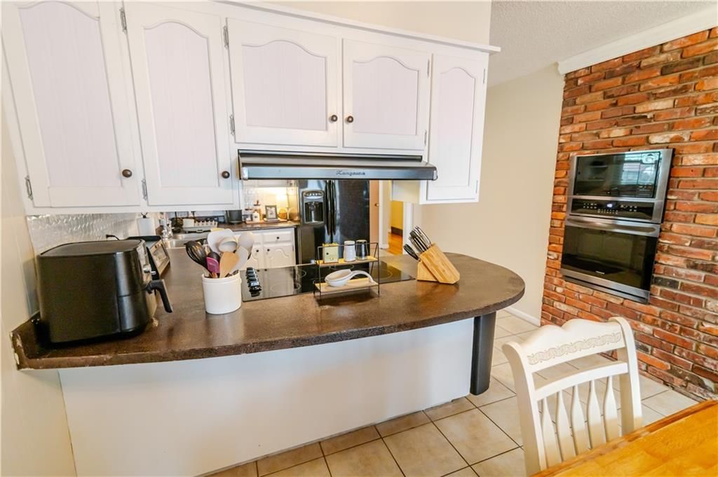 6354 Freeman Avenue — photo 20