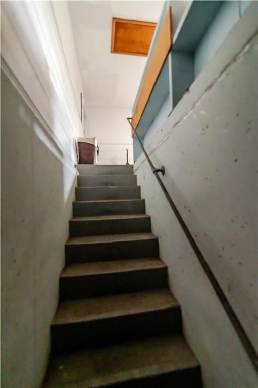 6354 Freeman Avenue — photo 25