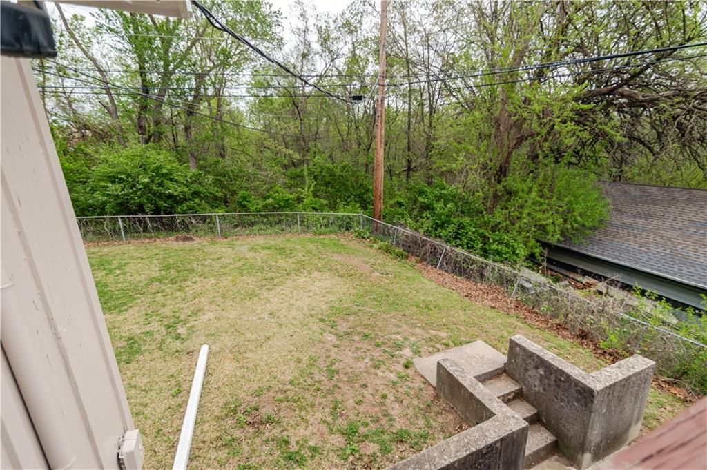 6354 Freeman Avenue — photo 32