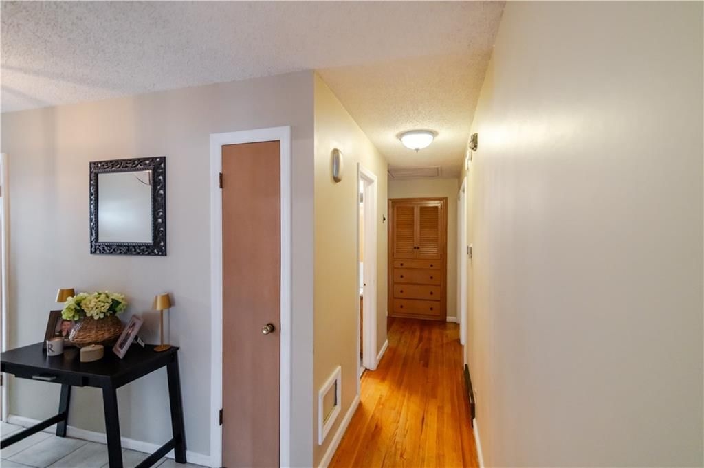 6354 Freeman Avenue — photo 39