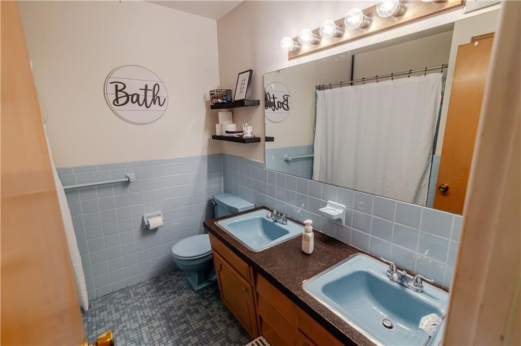6354 Freeman Avenue — photo 42