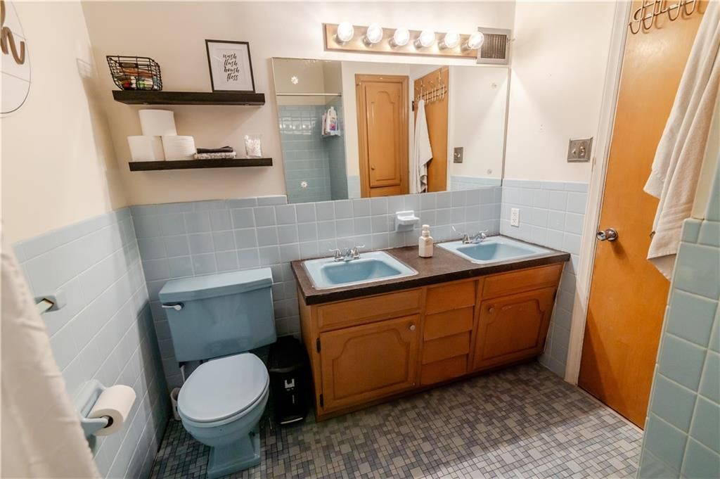 6354 Freeman Avenue — photo 45