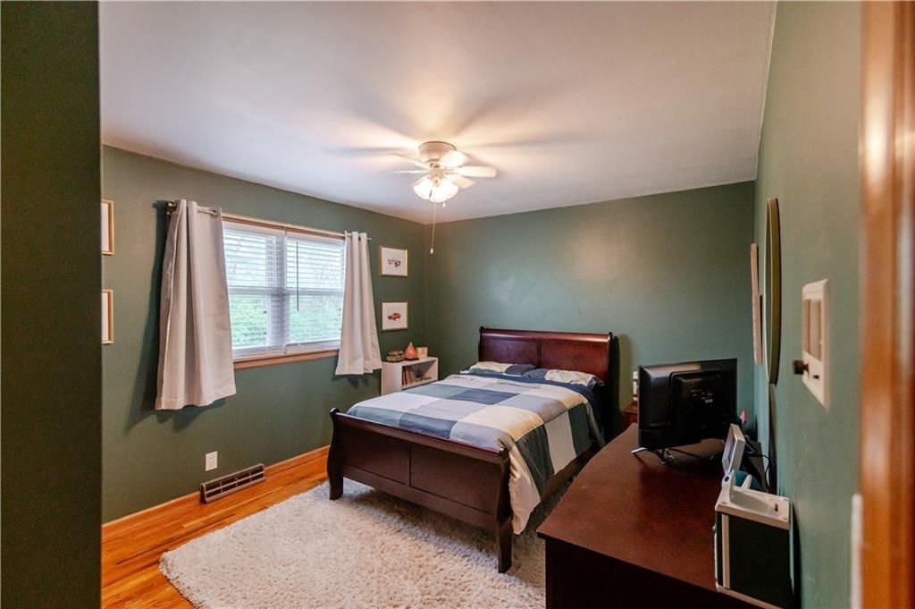 6354 Freeman Avenue — photo 47