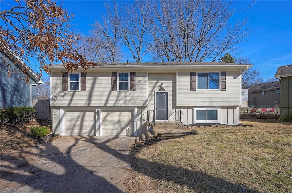 1704 S Taylor Circle — photo 2