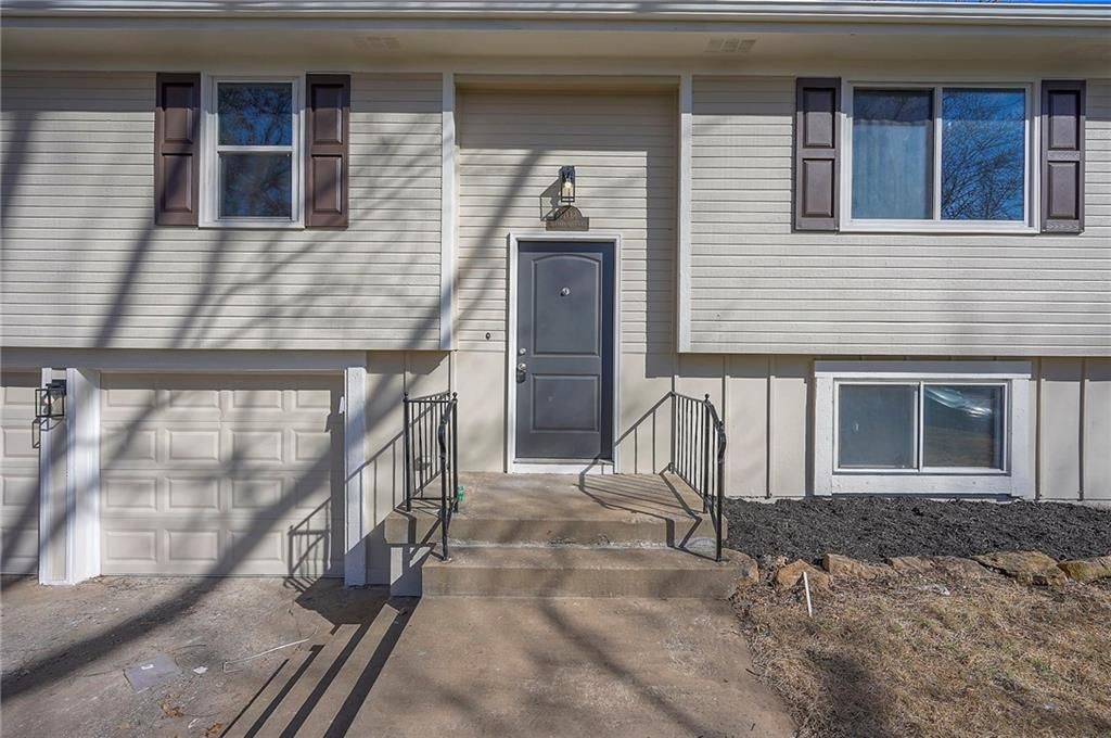 1704 S Taylor Circle — photo 4
