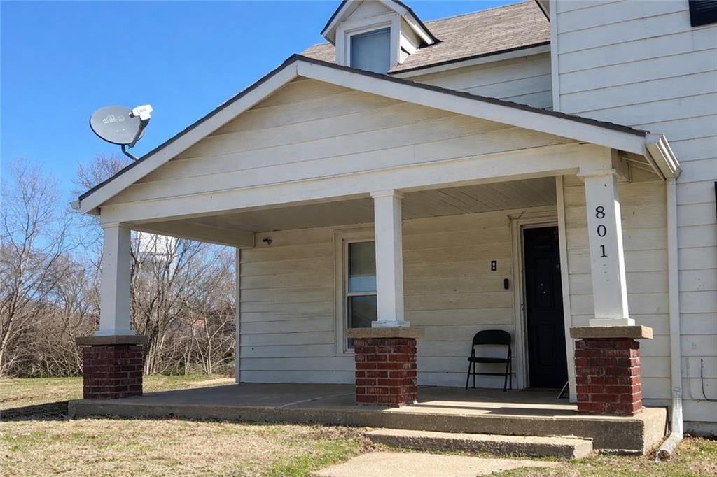 801 N Osage Street — photo 20