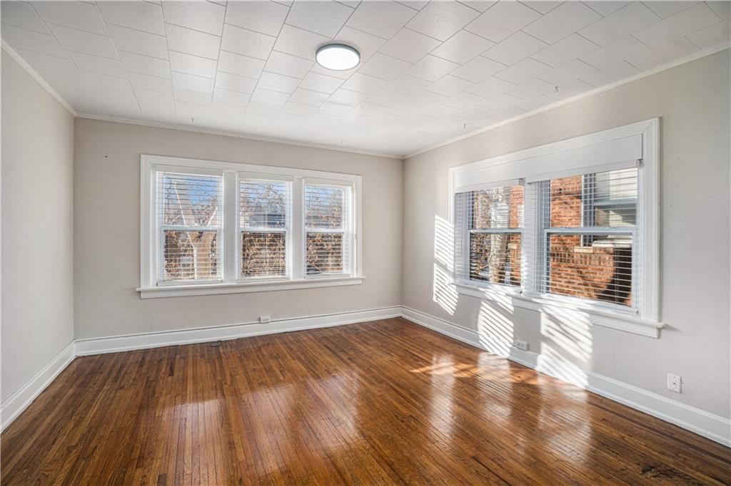 3732 Southwest Trafficway — photo 21