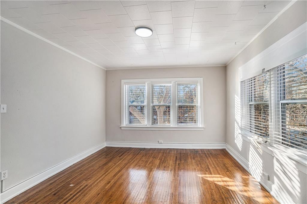3732 Southwest Trafficway — photo 22
