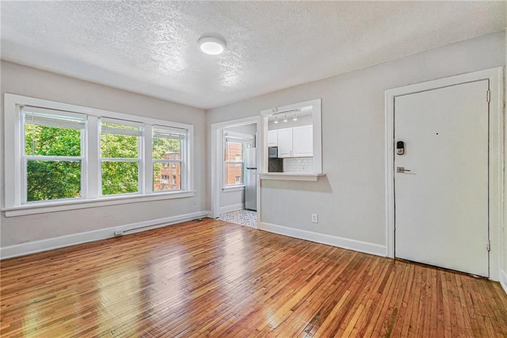 3732 Southwest Trafficway — photo 24