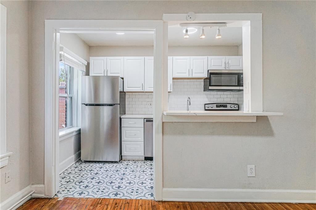 3732 Southwest Trafficway — photo 26