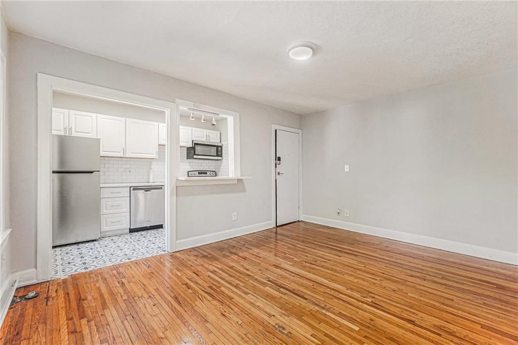 3732 Southwest Trafficway — photo 27