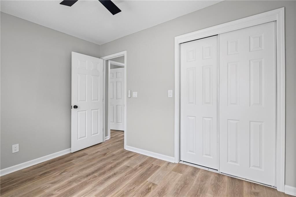 10908 Ewing Avenue — photo 17