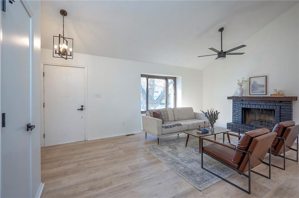 12908 W 108th Street — photo 5